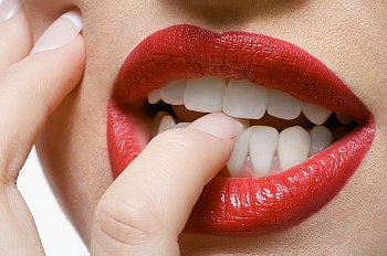 Имплантация зуба: этапы проведения и стоимость