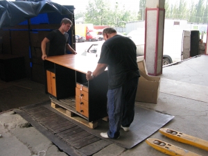 Продуктивный офисный переезд в Киеве на сайте trans-moving.com.uа